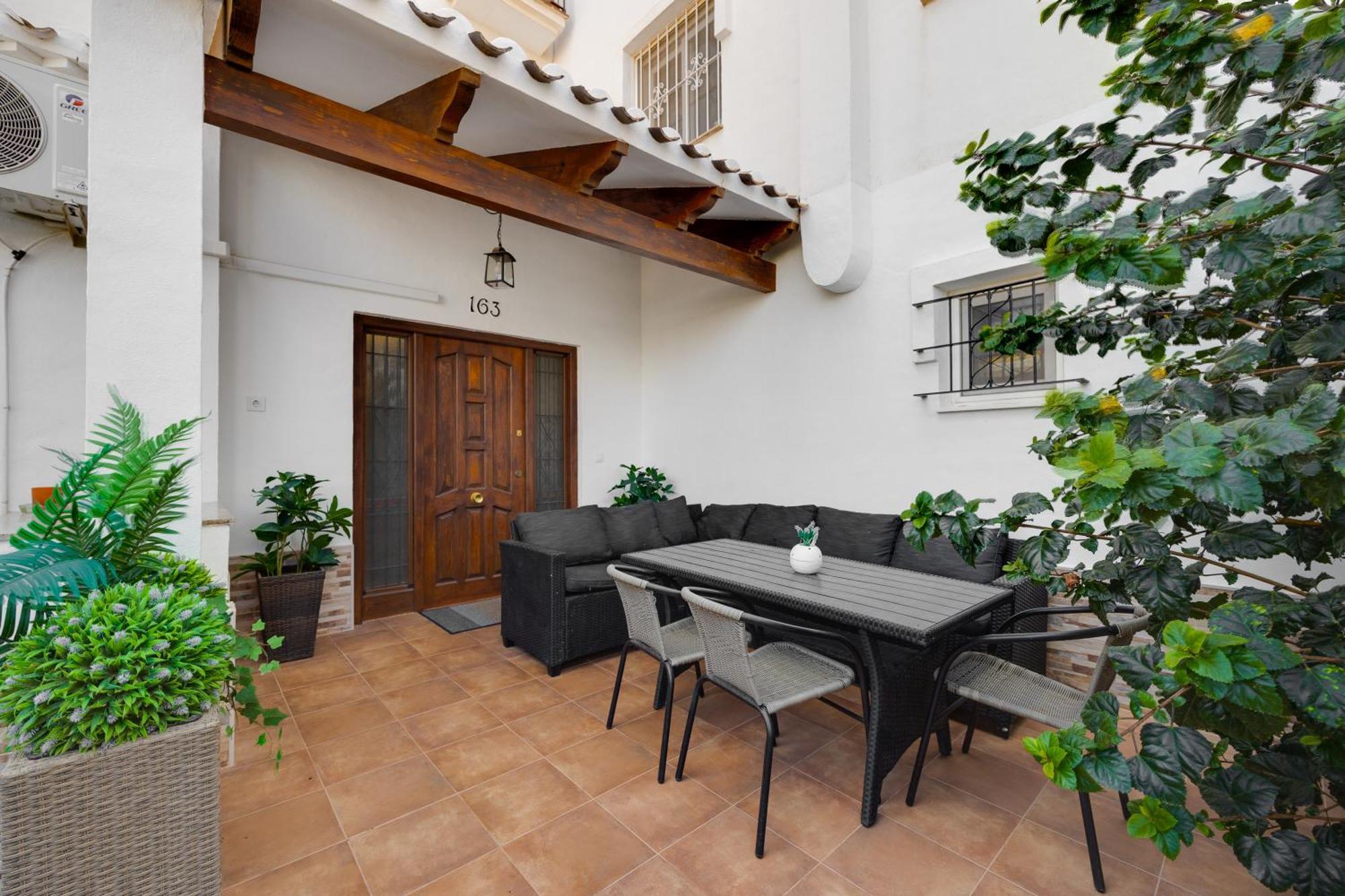Cb Living - Cozy Condo With Patio, Playa Flamenca Dehesa de Campoamor  ภายนอก รูปภาพ