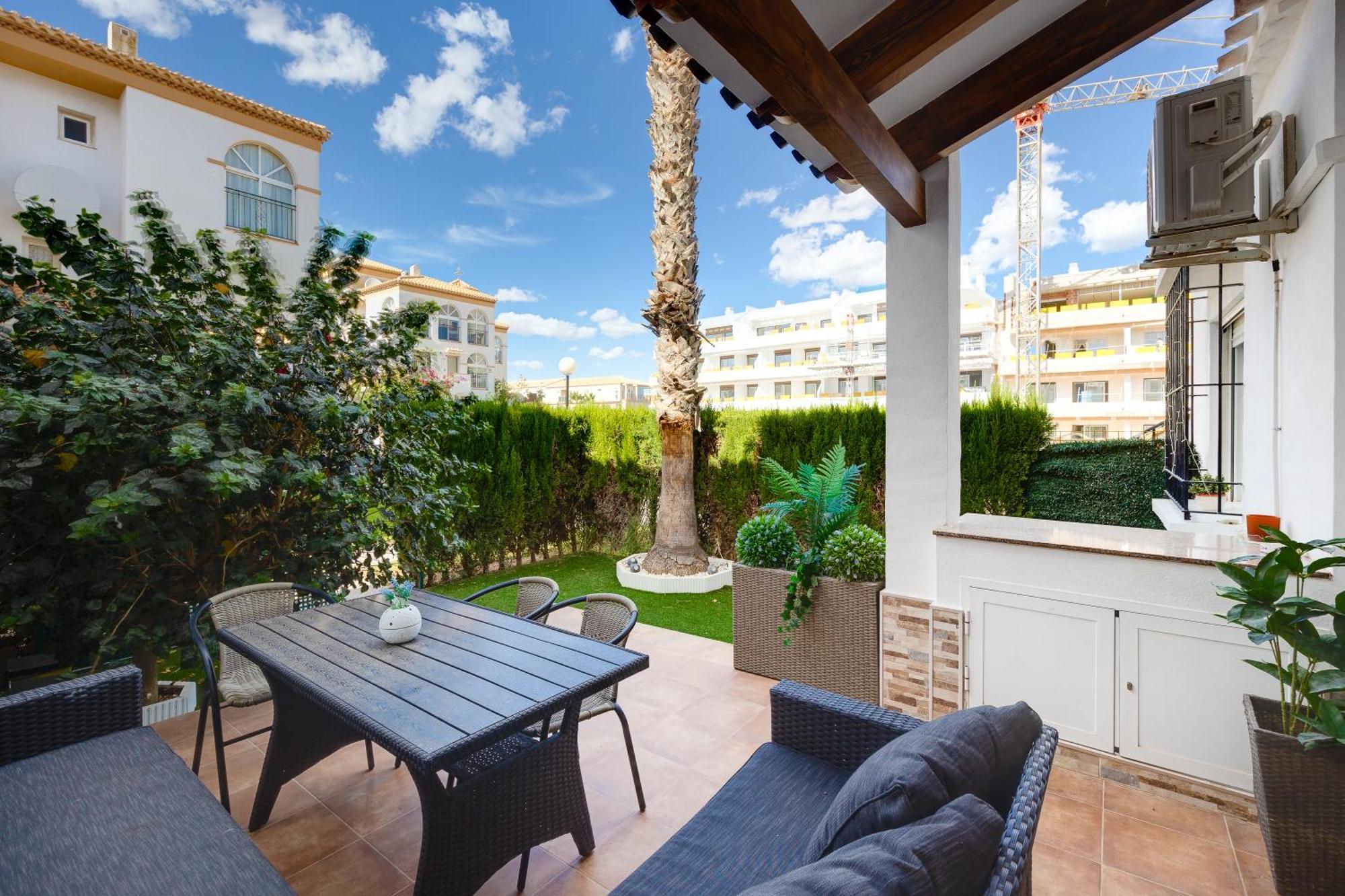Cb Living - Cozy Condo With Patio, Playa Flamenca Dehesa de Campoamor  ภายนอก รูปภาพ